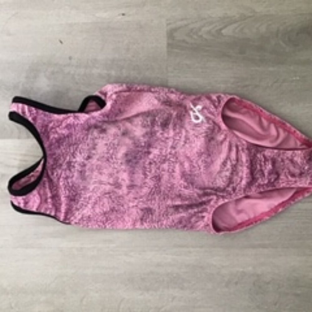GK  leotard